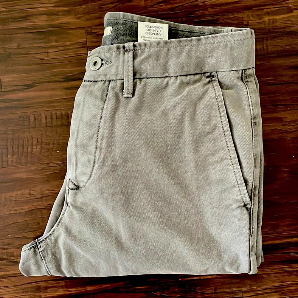 The Perfect Men’s Chino